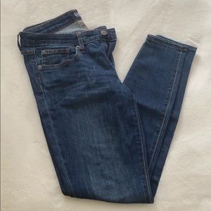 GAP jeans size 28